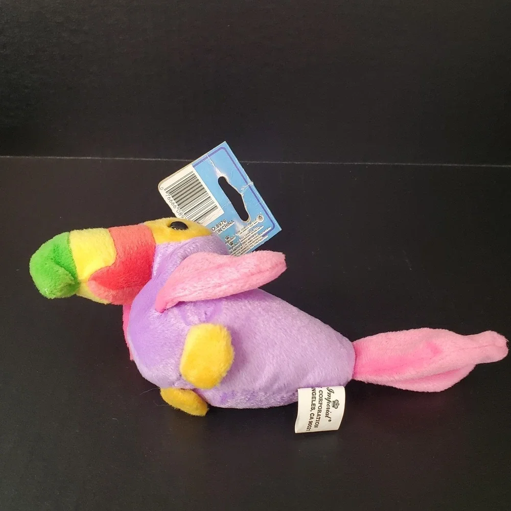 Tropical Tucan Bird‎ 1996 Imperial Friendly Pebble Pets Plush W/ Old Tags